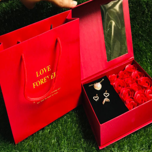 Beautiful Gift Set For Her Fragrance Roses with Elegant Jewellery Set