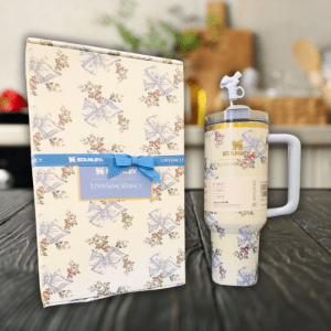 The Stanley X LoveShackFancy Holiday Quencher | 40 OZ - Rosa Beaux Blue